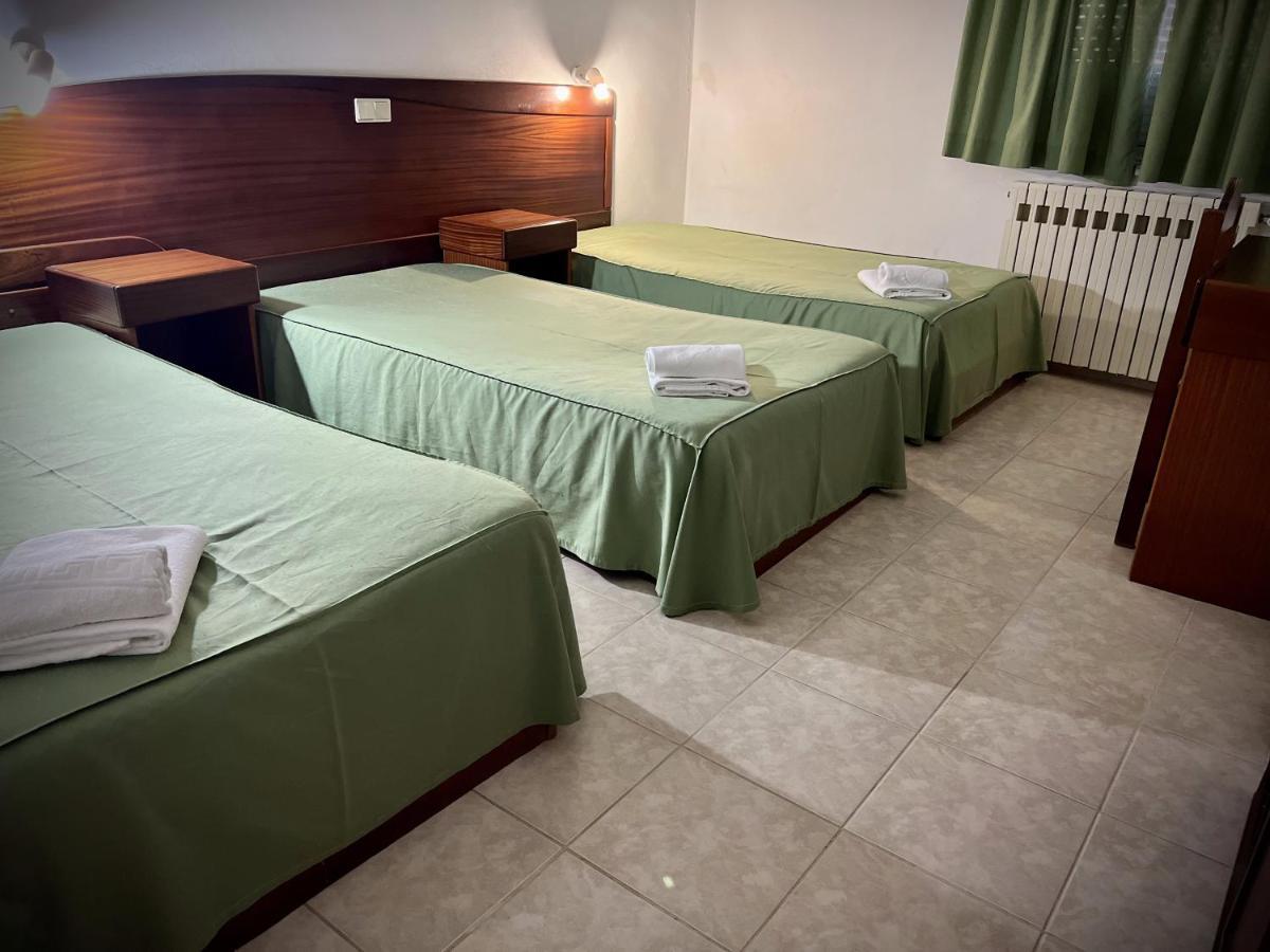 Residencial Casa Velha Hotel ปัมพิโลซา ดา แซร์ฮา ภายนอก รูปภาพ