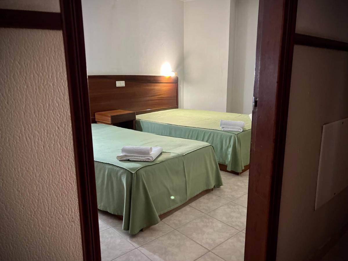 Residencial Casa Velha Hotel ปัมพิโลซา ดา แซร์ฮา ภายนอก รูปภาพ